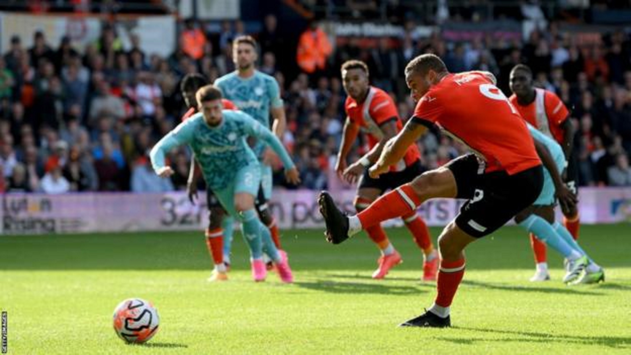 Nhận định, soi kèo Wolves vs Luton Town